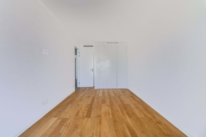 Image No.13-3 Bed Villa for sale