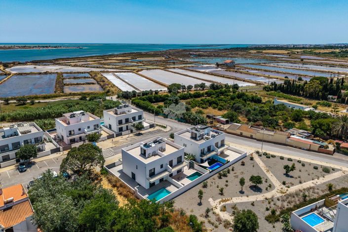 Image No.3-3 Bed Villa for sale