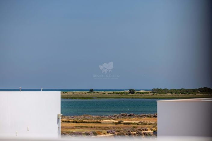 Image No.4-3 Bed Villa for sale