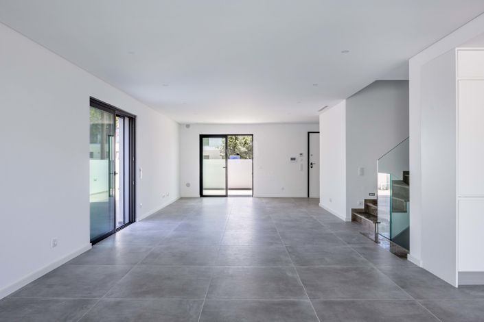 Image No.9-3 Bed Villa for sale