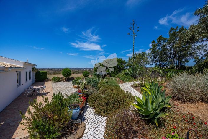 Image No.22-Villa de 2 chambres à vendre à Conceição