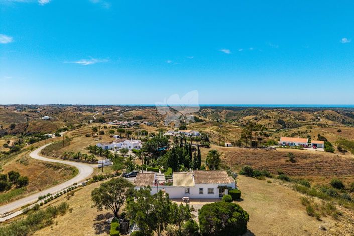 Image No.4-Villa de 2 chambres à vendre à Conceição