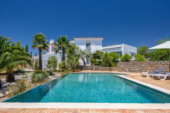 Image No.1-3 Bed Villa for sale