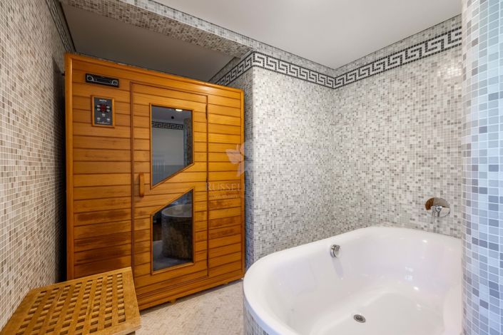 Image No.16-6 Bed Villa for sale