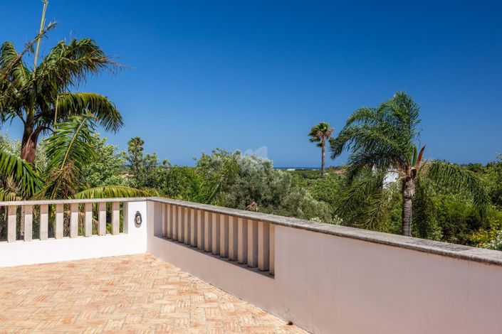 Image No.17-6 Bed Villa for sale