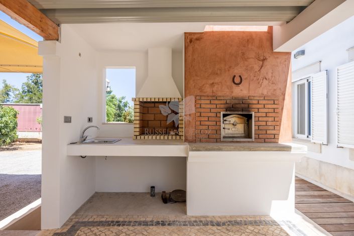 Image No.23-6 Bed Villa for sale