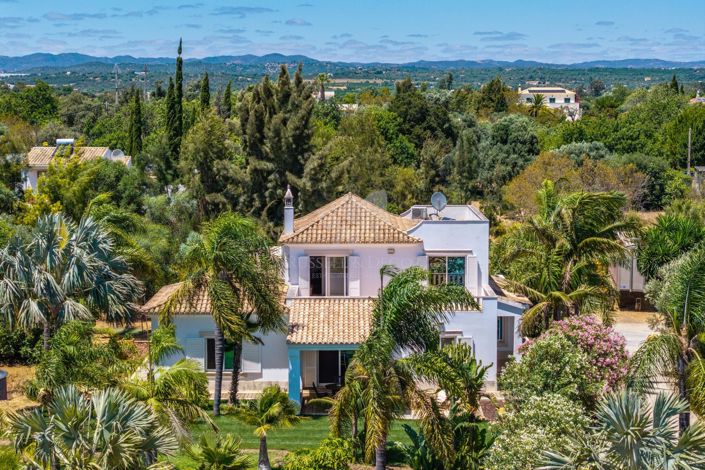 Image No.3-6 Bed Villa for sale