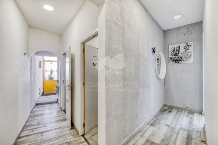 Image No.9-1 Bed Property for sale