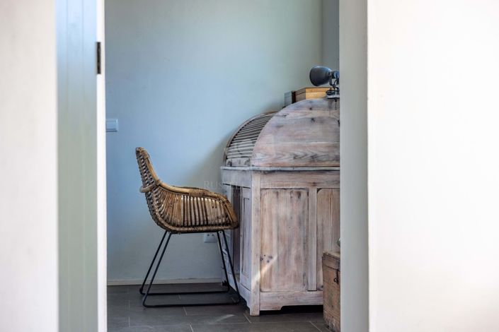 Image No.20-3 Bed Farmhouse for sale