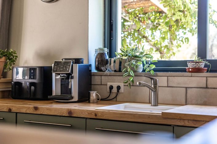 Image No.6-3 Bed Farmhouse for sale