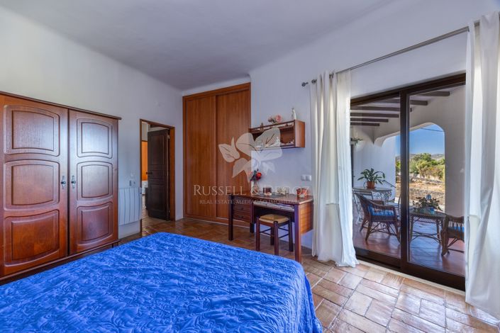 Image No.12-Villa de 4 chambres à vendre à Olhão