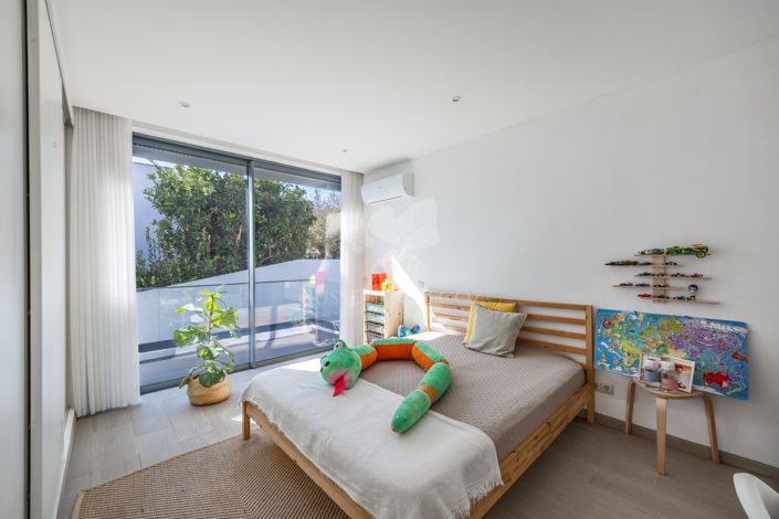 Image No.28-3 Bed Villa for sale