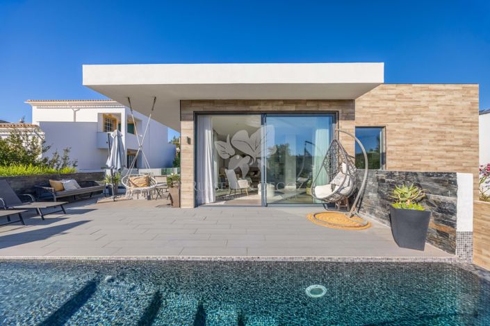 Image No.3-3 Bed Villa for sale