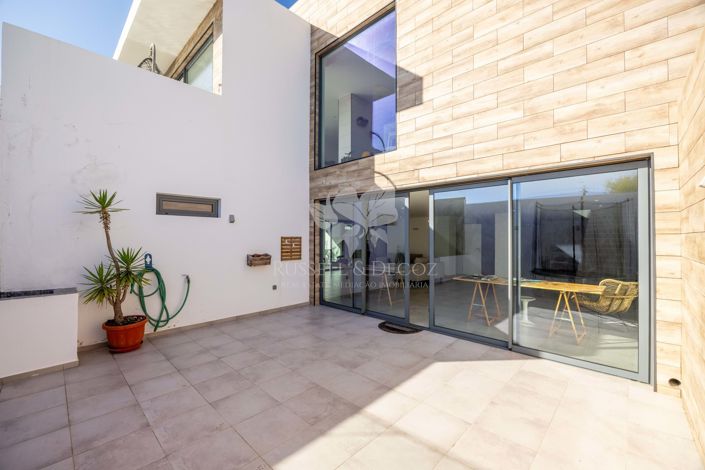 Image No.5-3 Bed Villa for sale