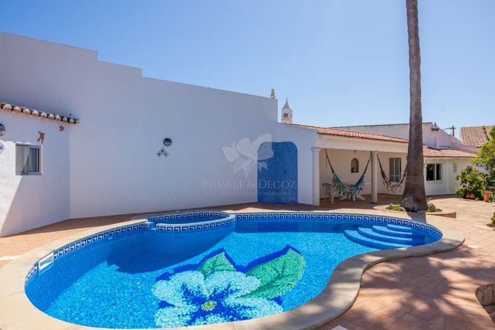 Image No.44-4 Bed Farmhouse for sale