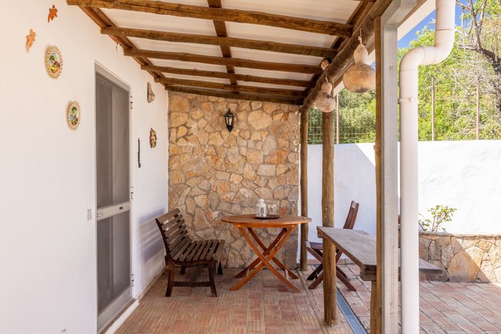 Image No.8-4 Bed Farmhouse for sale