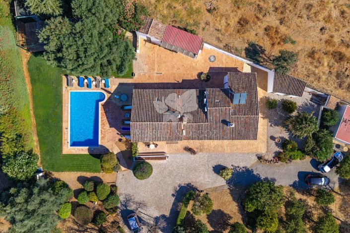 Image No.37-4 Bed Farmhouse for sale