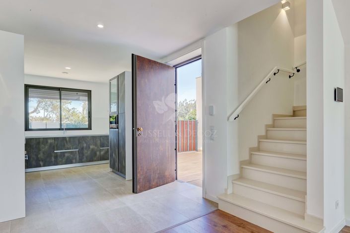 Image No.3-3 Bed Townhouse for sale