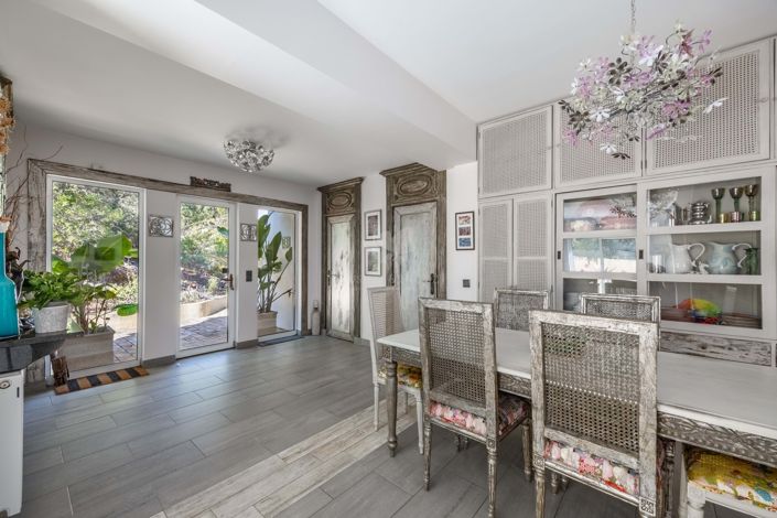 Image No.11-4 Bed Villa for sale