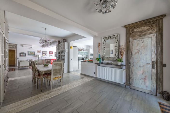 Image No.13-4 Bed Villa for sale