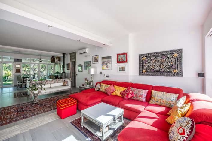 Image No.17-4 Bed Villa for sale