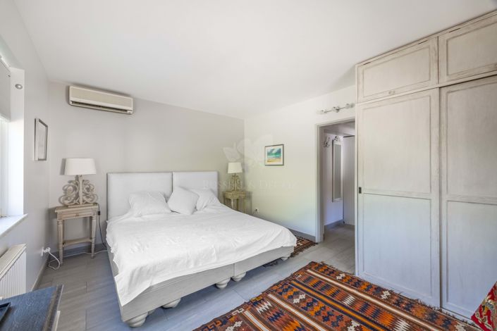 Image No.19-4 Bed Villa for sale