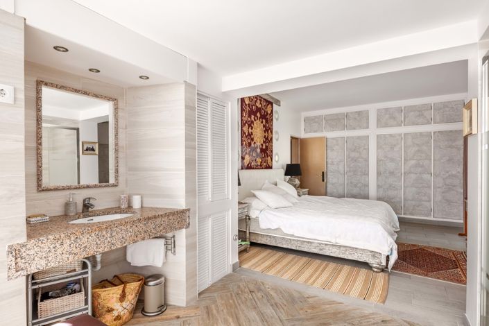 Image No.24-4 Bed Villa for sale