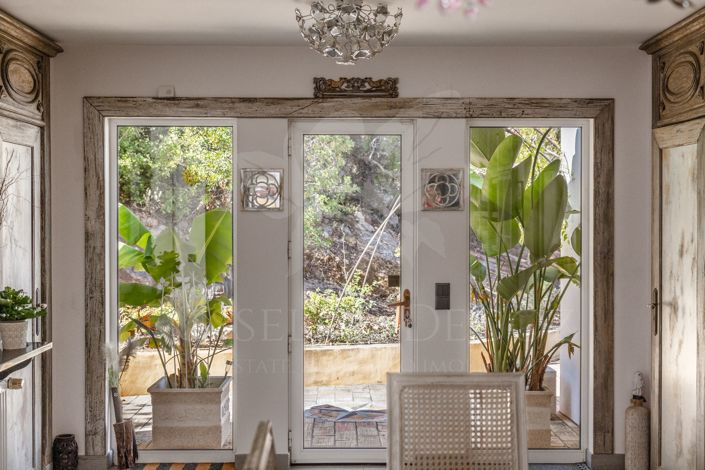 Image No.28-4 Bed Villa for sale