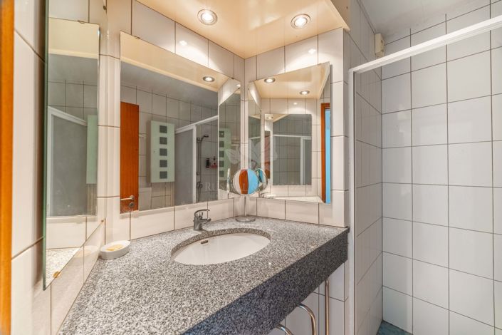 Image No.39-4 Bed Villa for sale