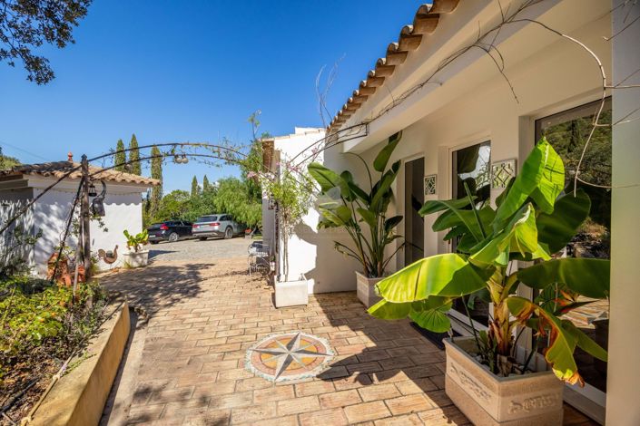 Image No.4-4 Bed Villa for sale