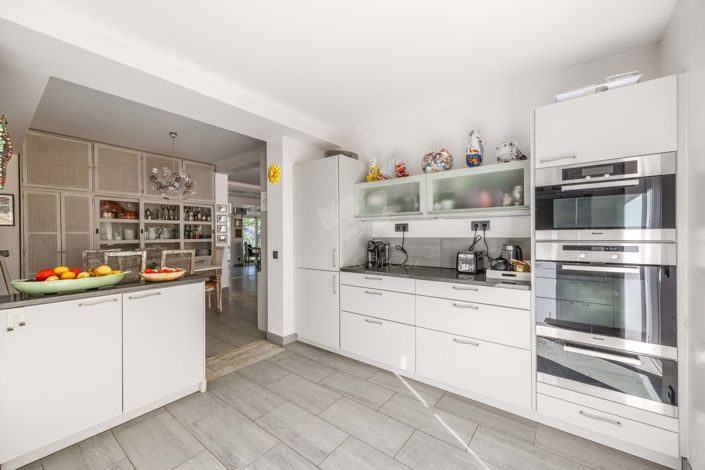 Image No.7-4 Bed Villa for sale