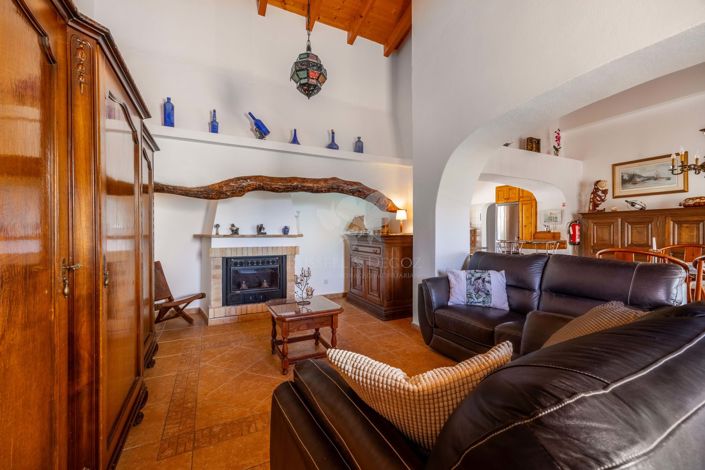 Image No.15-3 Bed Villa for sale