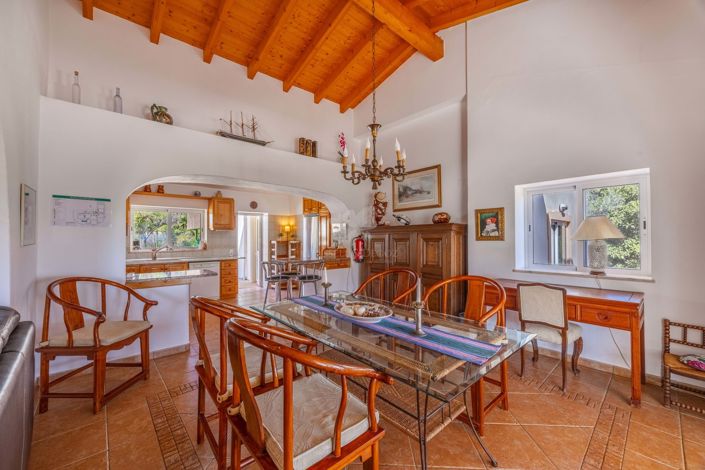 Image No.17-3 Bed Villa for sale