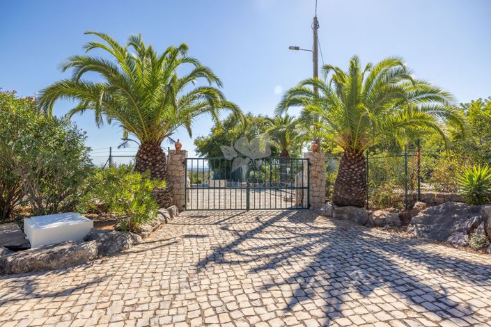 Image No.24-3 Bed Villa for sale