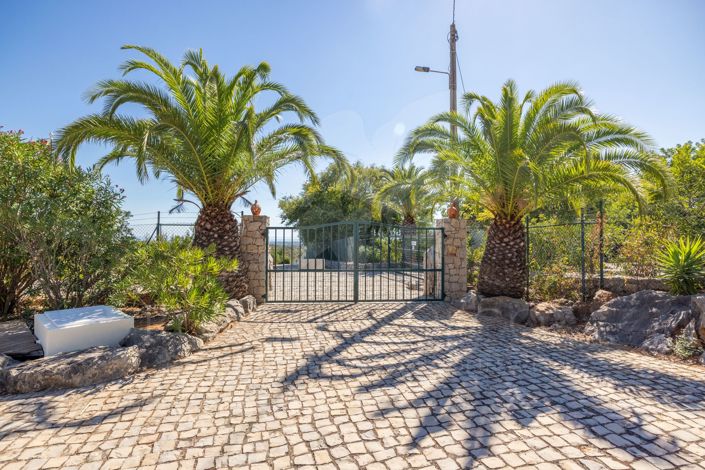 Image No.24-3 Bed Villa for sale