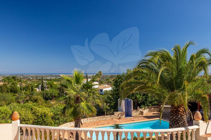 Image No.3-3 Bed Villa for sale