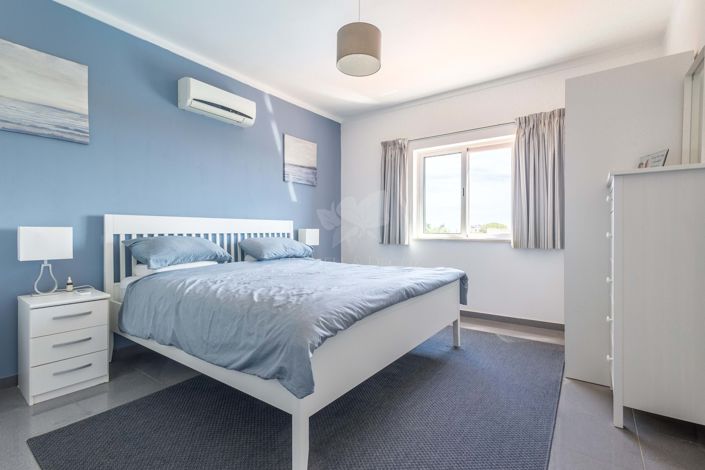 Image No.20-3 Bed Villa for sale