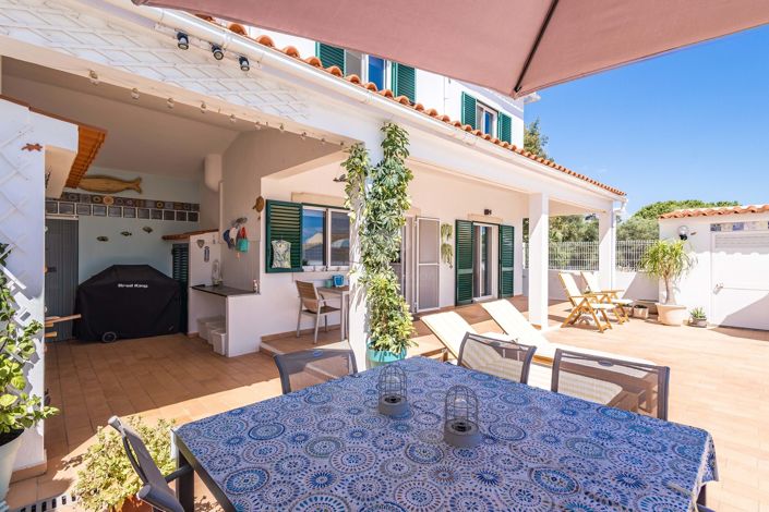 Image No.7-3 Bed Villa for sale