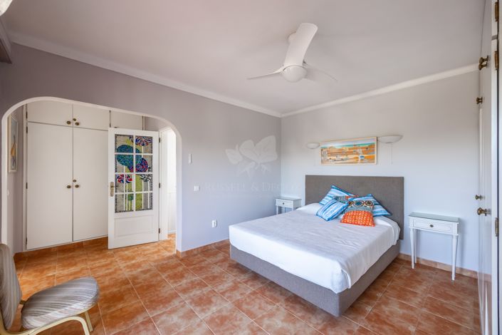 Image No.22-3 Bed Villa for sale