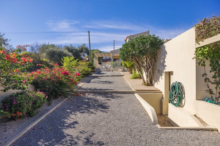 Image No.29-3 Bed Villa for sale