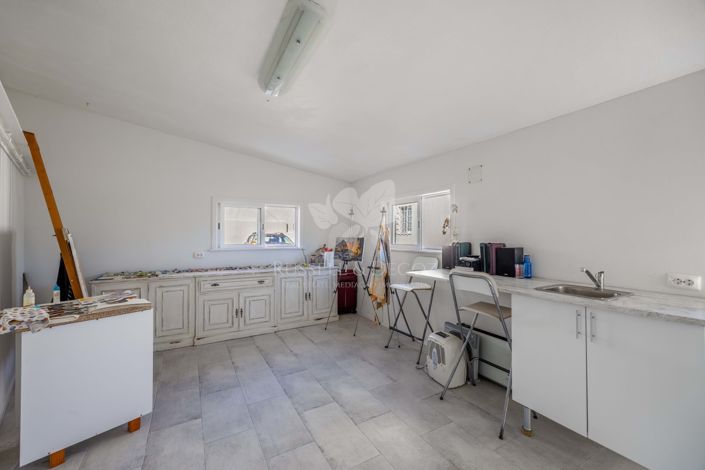 Image No.33-3 Bed Villa for sale