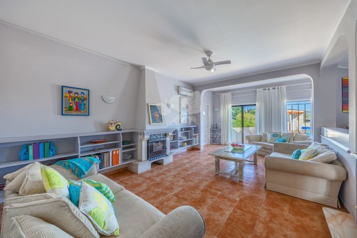 Image No.5-3 Bed Villa for sale