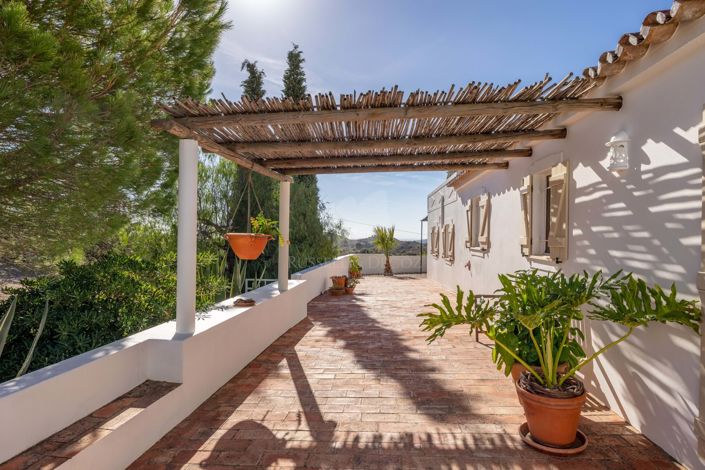 Image No.31-3 Bed Farmhouse for sale