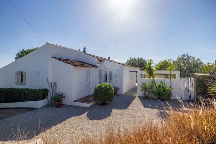 Image No.32-3 Bed Farmhouse for sale