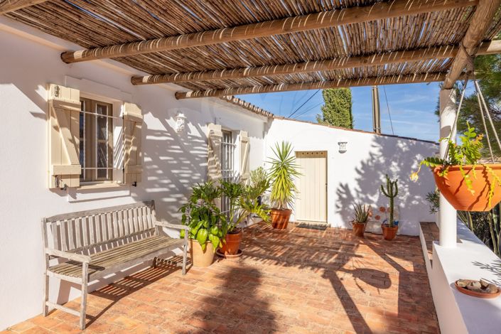 Image No.5-3 Bed Farmhouse for sale