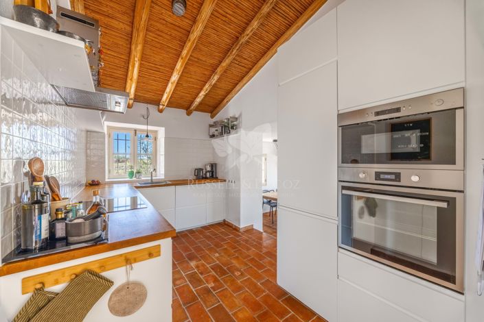 Image No.9-3 Bed Farmhouse for sale