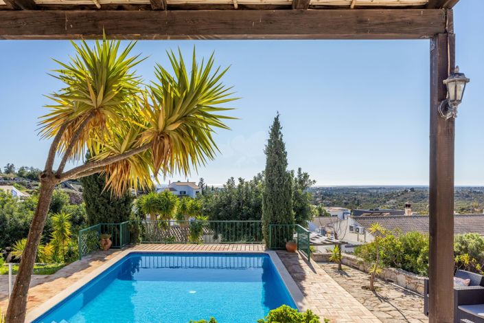 Image No.2-2 Bed Villa for sale