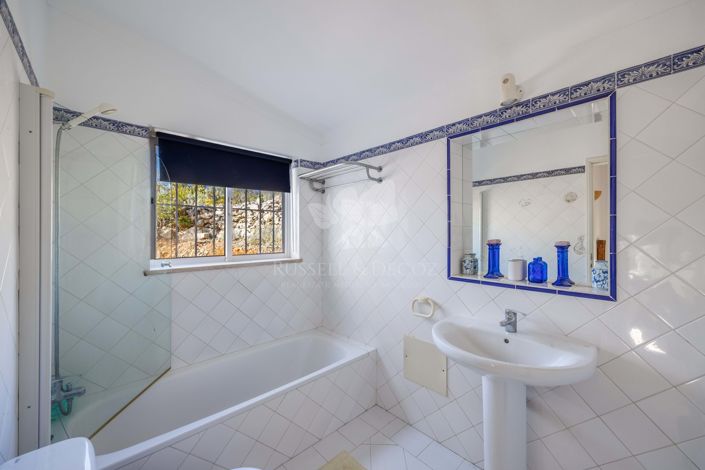 Image No.24-2 Bed Villa for sale