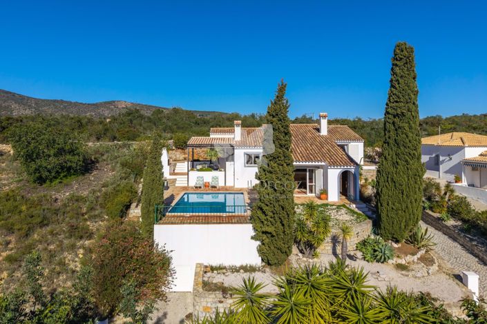 Image No.3-2 Bed Villa for sale