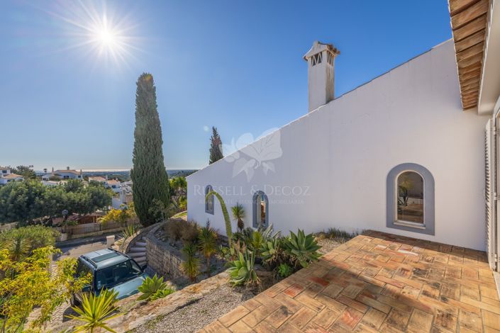 Image No.30-2 Bed Villa for sale